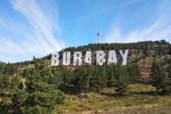 БУРАБАЙ ТАУЫНДА «BURABAY» ЖАЗУЫ ОРНАТЫЛДЫ