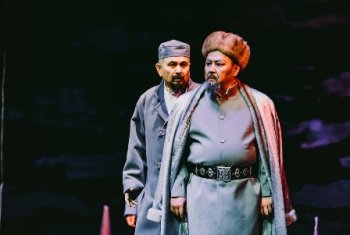 Бақытбек Темірбеков: Сыр театрының өзіндік мектебі бар